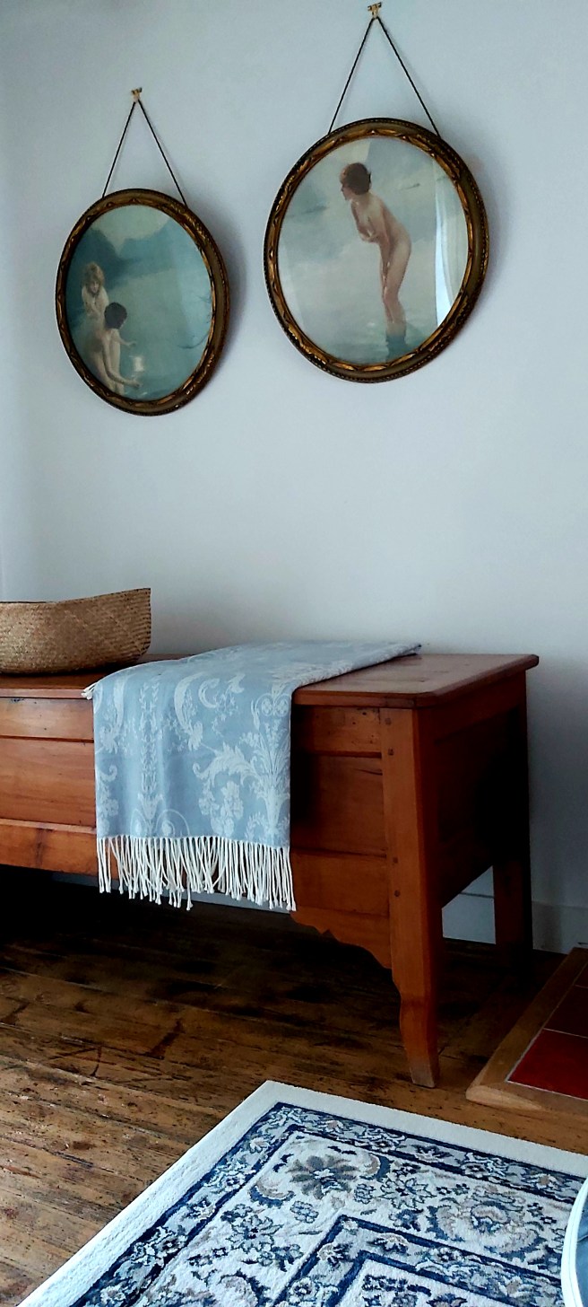 210F83B5-5F9F-46C3-A5BC-34D1127E34B3